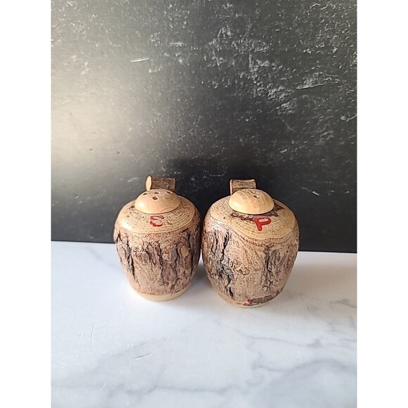 Vintage Wooden Barrel Shaped Tree Bark Salt And Pepper Shakers - Picture 1 of 10